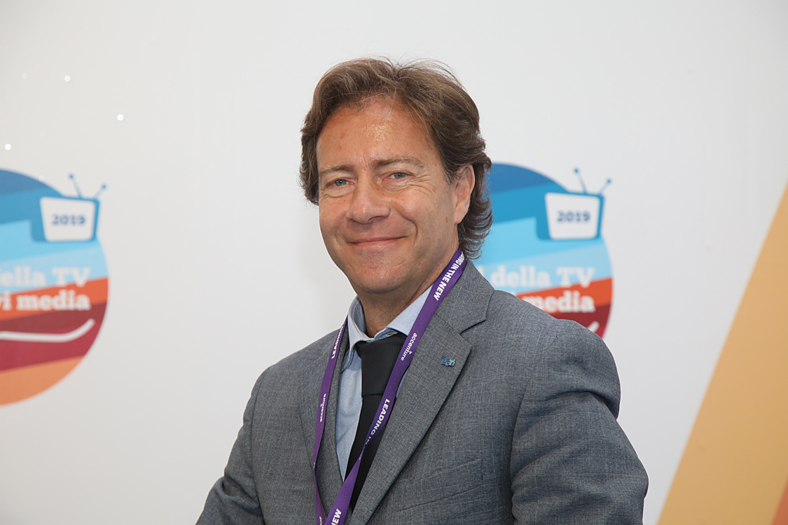 Festival della TV e dei Nuovi Media 2019_078.jpg - FESTIVAL DELLA TV E DEI NUOVI MEDIA 2019 A come Ambiente Le tematiche ambientaliste: dalla cronaca delle catastrofi naturali alla formazione di una vera e propria cultura della prevenzione. Luca Mercalli, Ermete Realacci, Angelo Robotto, Mario Tozzi con Rosy Battaglia